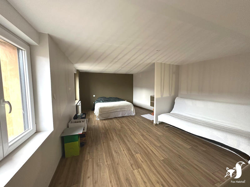 Maison - 419 m² - 8 pièces