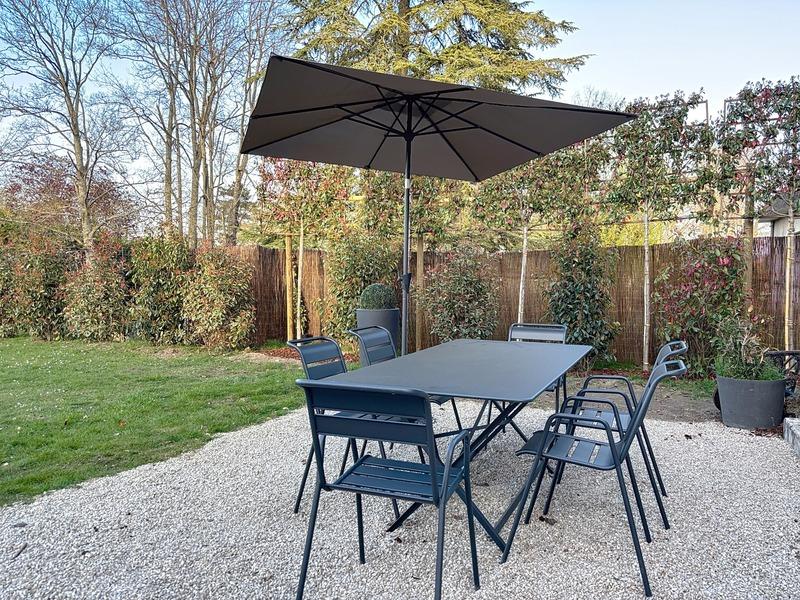 Maison bourgeoise - 300 m² - 9 pièces