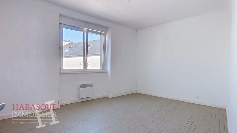 Maison - 150 m² - 9 pièces