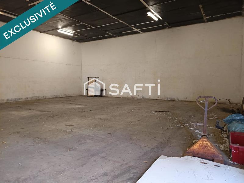 Local commercial - 1 099 m² - 10 pièces