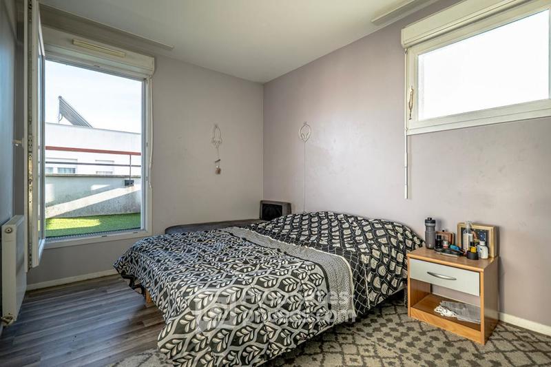 Appartement - 86 m² - 4 pièces