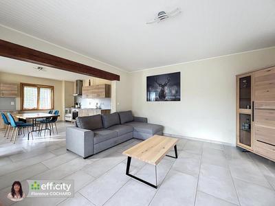 Appartement - 110 m² - 2 pièces