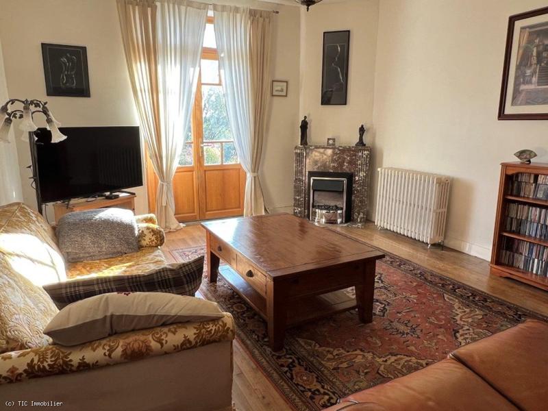 Maison ancienne - 199 m² - 7 pièces