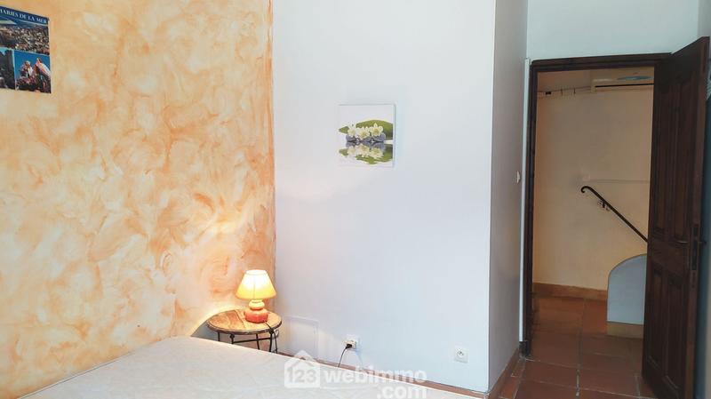 Maison de village - 80 m² - 4 pièces