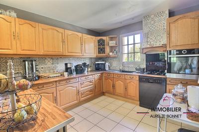 Maison - 104 m² - 5 pièces