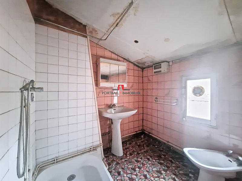 Maison - 92 m² - 4 pièces