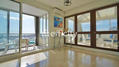 Appartement - 122 m² - 3 pièces