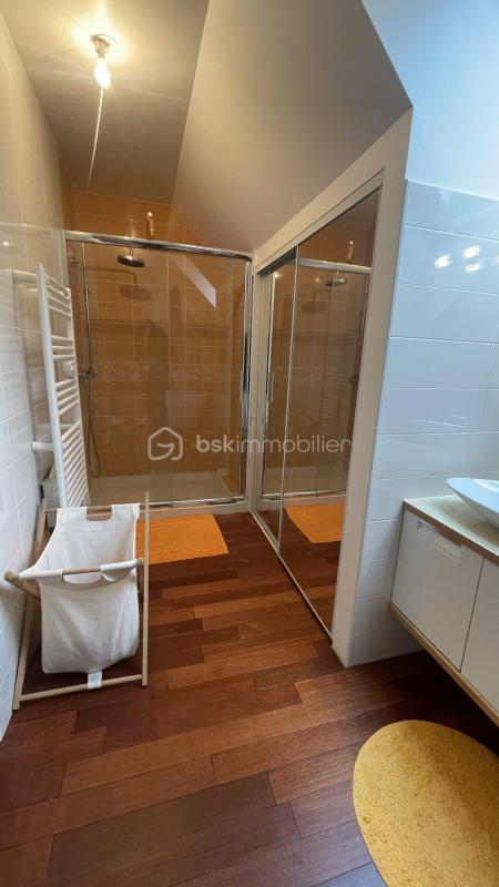 Maison d'architecte - 317 m² - 7 pièces