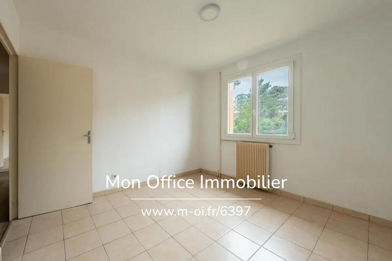 Appartement - 86 m² - 4 pièces