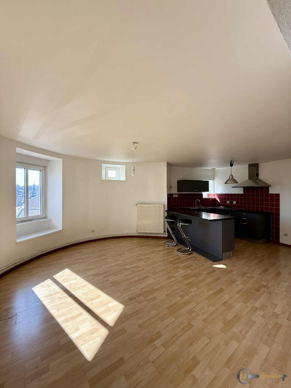 Appartement - 87 m² - 3 pièces