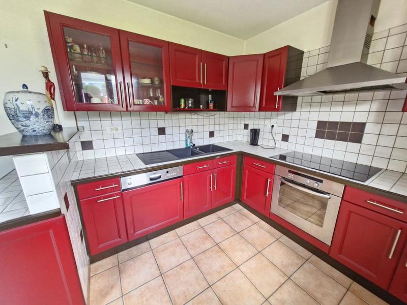 Maison - 92 m² - 5 pièces