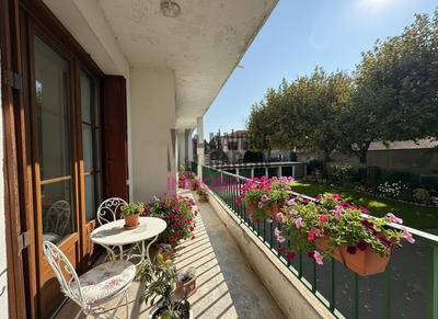 Appartement - 114 m² - 6 pièces