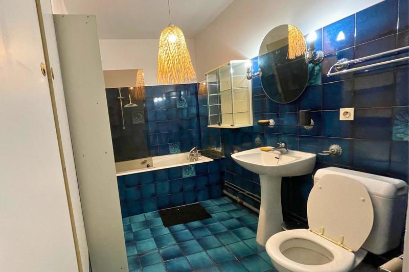 Studio - 40 m² - 1 pièce