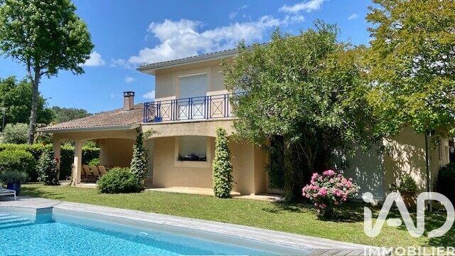 Maison - 175 m² - 6 pièces