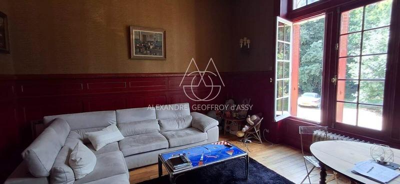 Château - 1 000 m² - 18 pièces