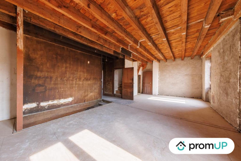 Maison ancienne - 180 m² - 8 pièces