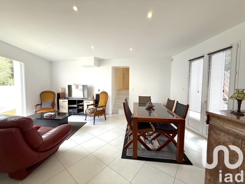 Maison - 93 m² - 4 pièces