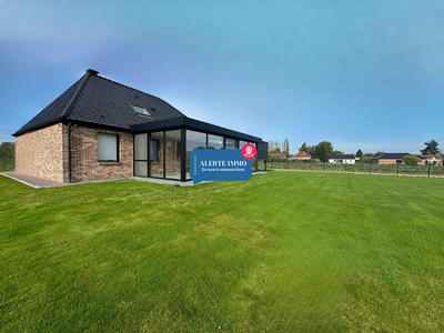 Maison - 180 m² - 5 pièces