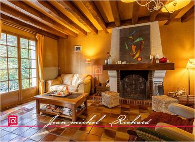 Maison - 150 m² - 7 pièces