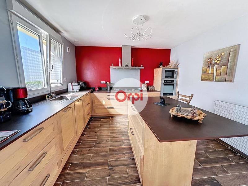 Maison - 102 m² - 5 pièces