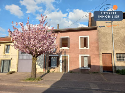 Maison - 120 m² - 5 pièces