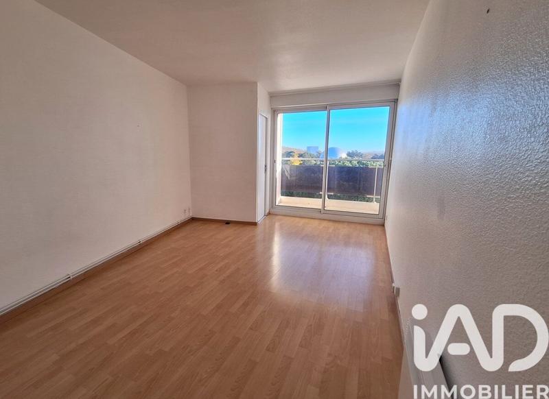 Studio - 25 m² - 1 pièce