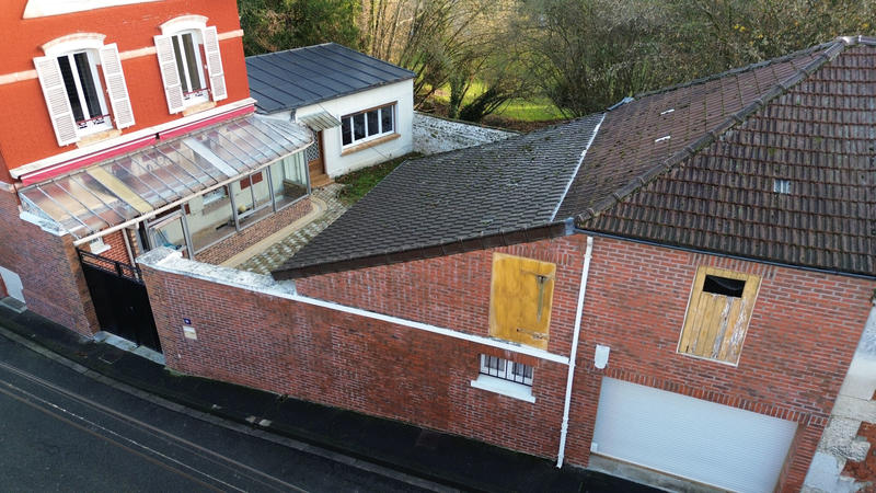 Maison - 111 m² - 6 pièces