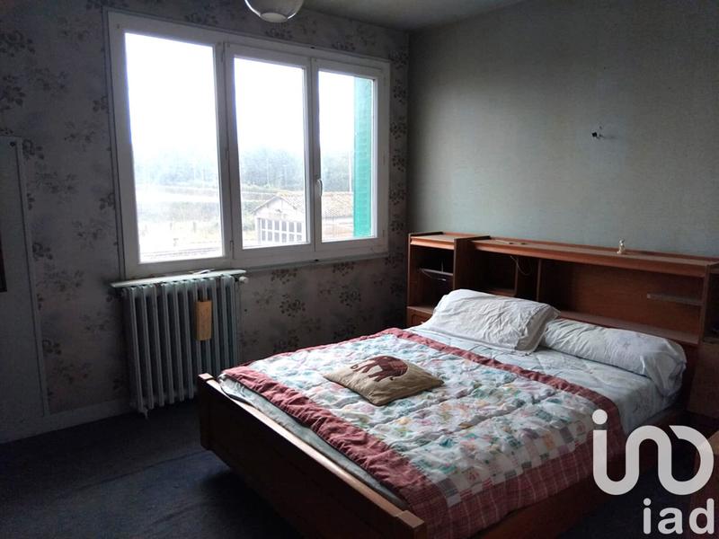 Maison - 240 m² - 1 pièce