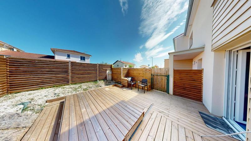 Maison - 102 m² - 5 pièces