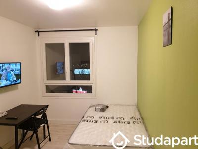 Chambre - 12 m² - 1 pièce