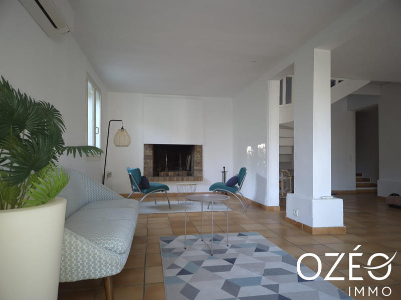 Maison - 143 m² - 5 pièces