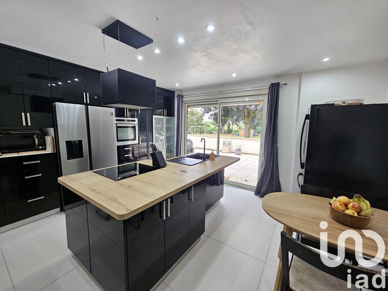 Maison - 166 m² - 6 pièces