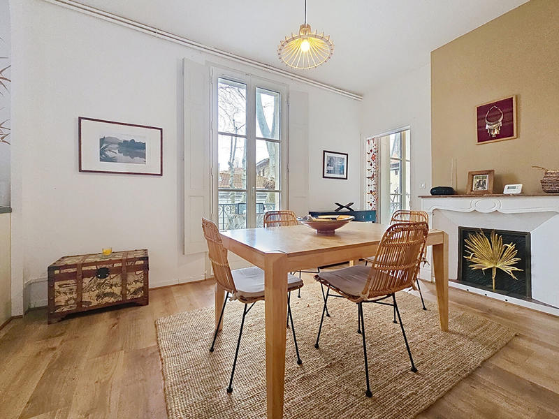 Appartement - 84 m² - 4 pièces