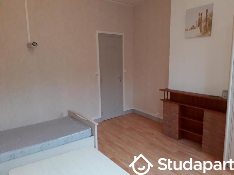 Chambre - 12 m² - 1 pièce