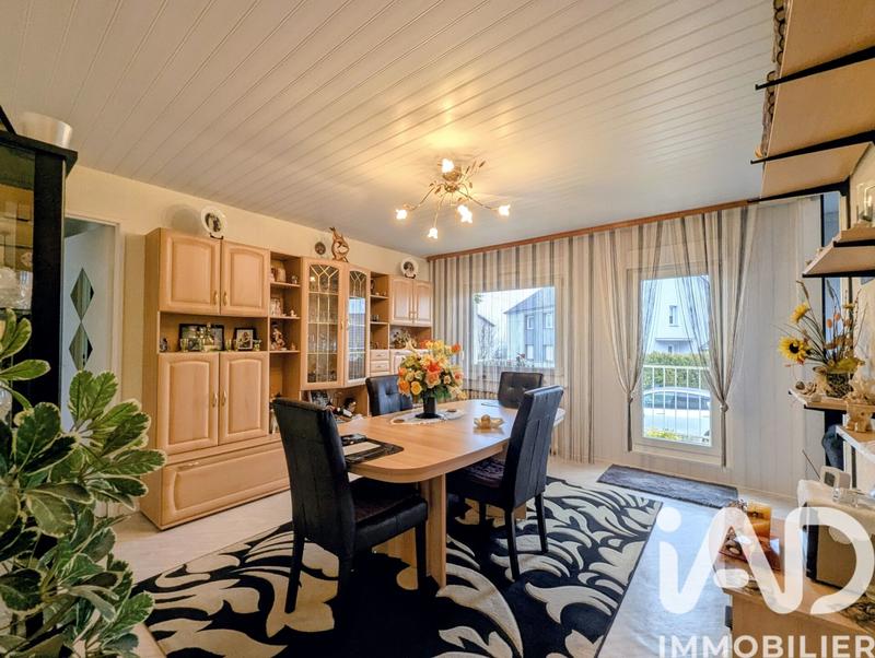 Appartement - 100 m² - 6 pièces