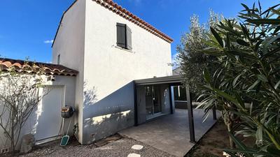 Maison - 81 m² - 4 pièces