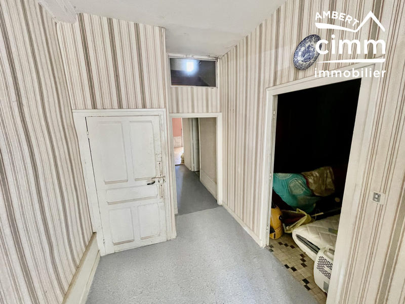 Maison - 136 m² - 10 pièces