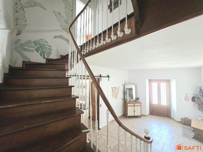 Maison de village - 210 m² - 7 pièces