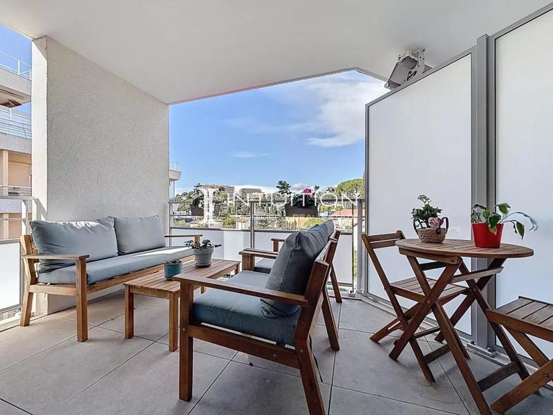 Appartement - 62 m² - 3 pièces