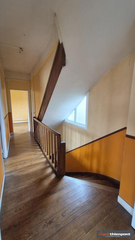 Maison - 90 m² - 4 pièces