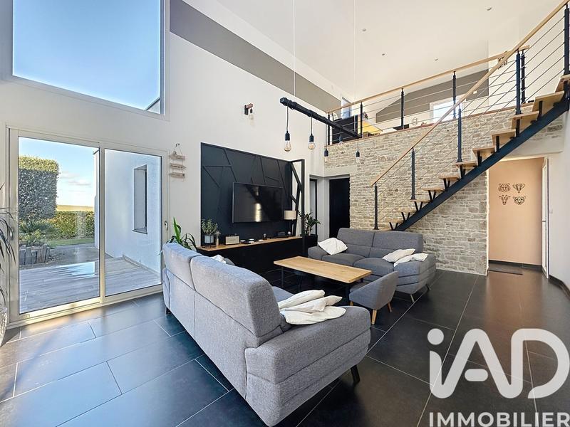 Maison - 176 m² - 6 pièces