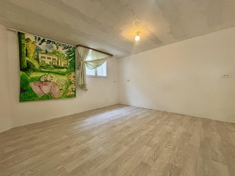 Villa - 209 m² - 4 pièces