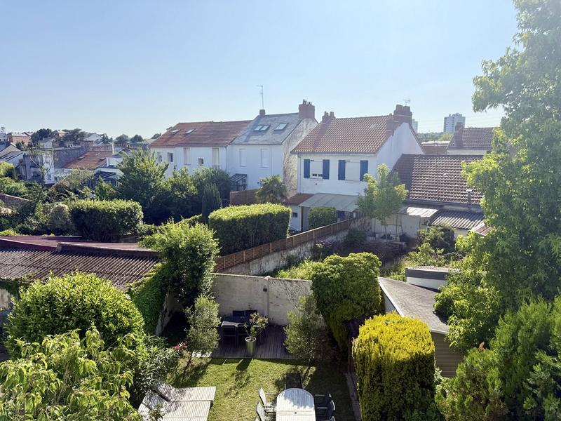 Maison - 144 m² - 5 pièces