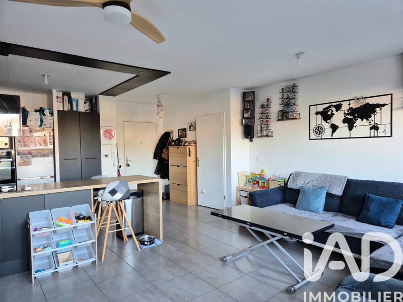 Appartement - 65 m² - 3 pièces
