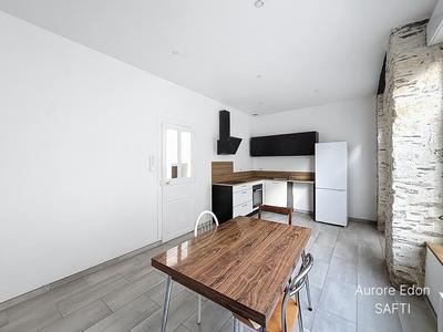 Maison - 102 m² - 5 pièces