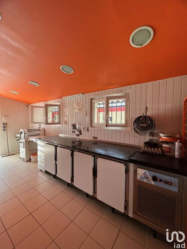 Local commercial - 123 m²