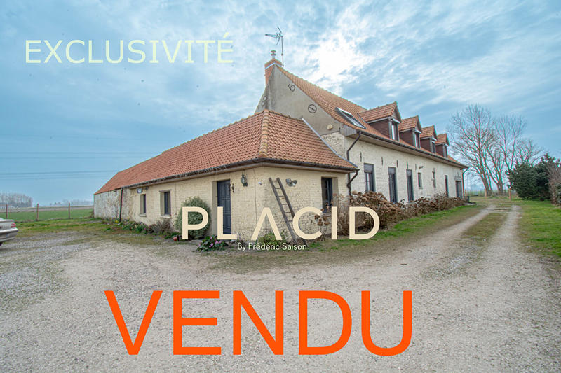 Maison - 242 m² - 6 pièces