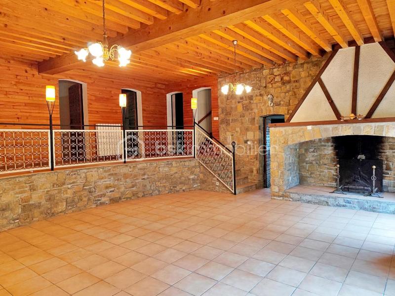 Maison en pierre - 175 m² - 5 pièces