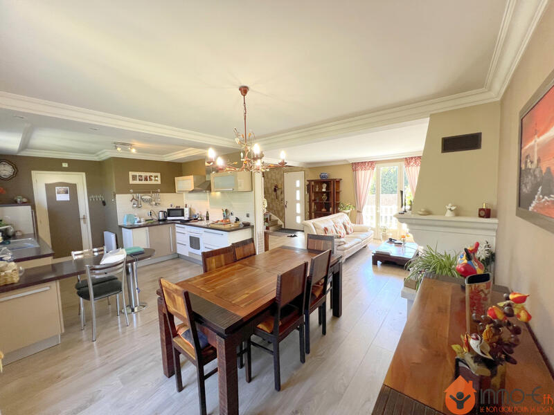 Maison - 113 m² - 6 pièces