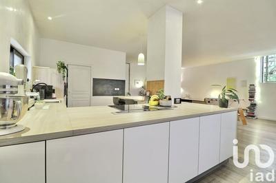 Loft - 137 m² - 4 pièces